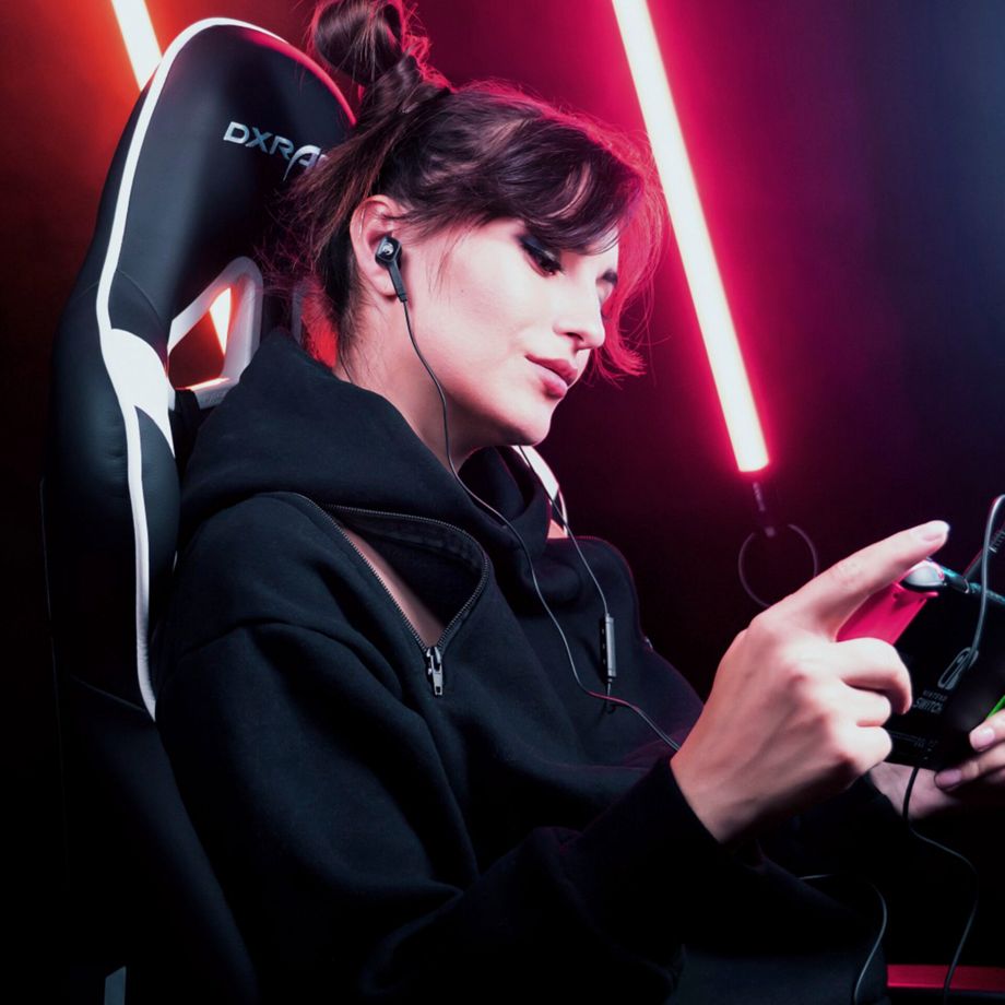 Roccat Syn Buds Core Svart In-Ear Headset