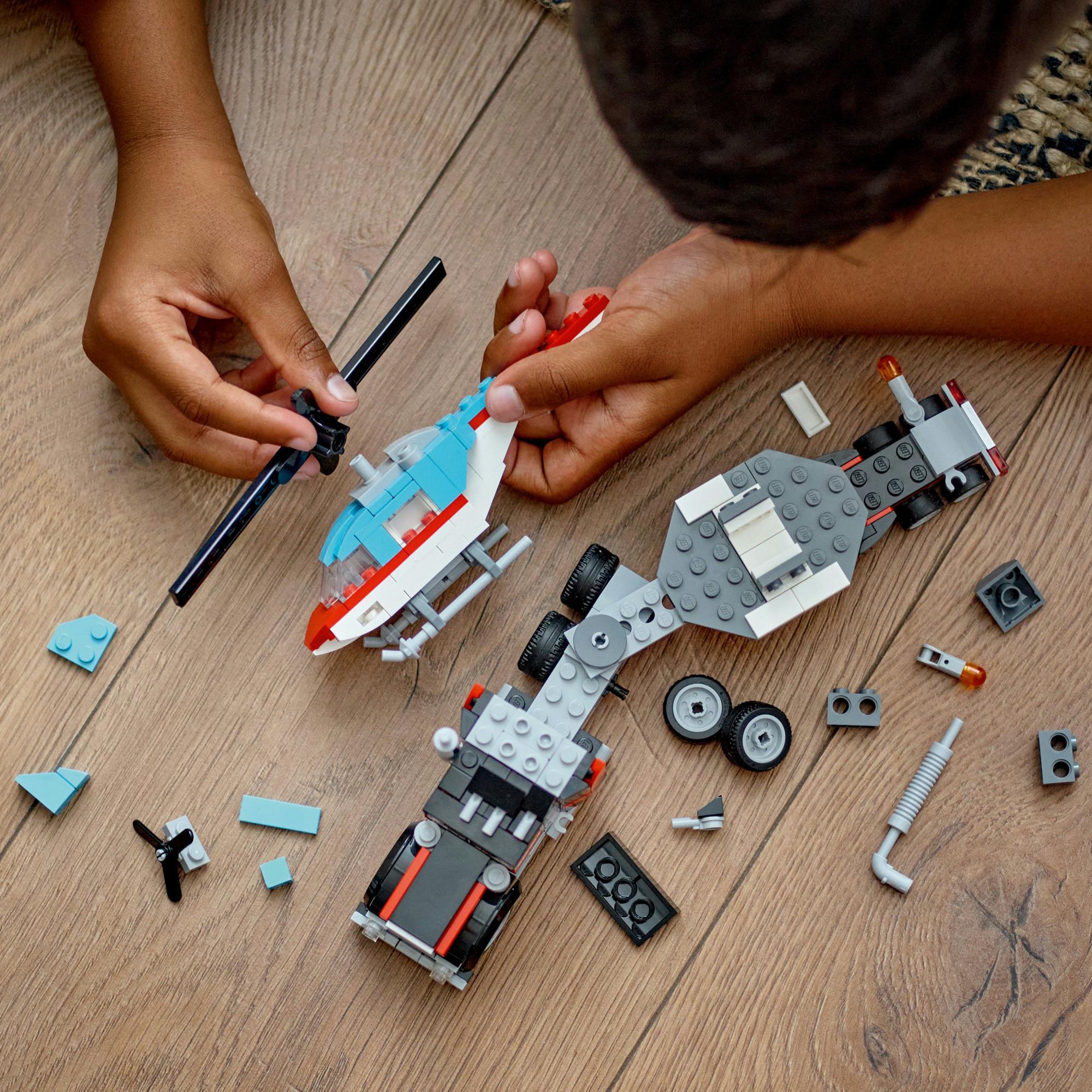 LEGO Creator - Flak Truck With Helikopter (31146)