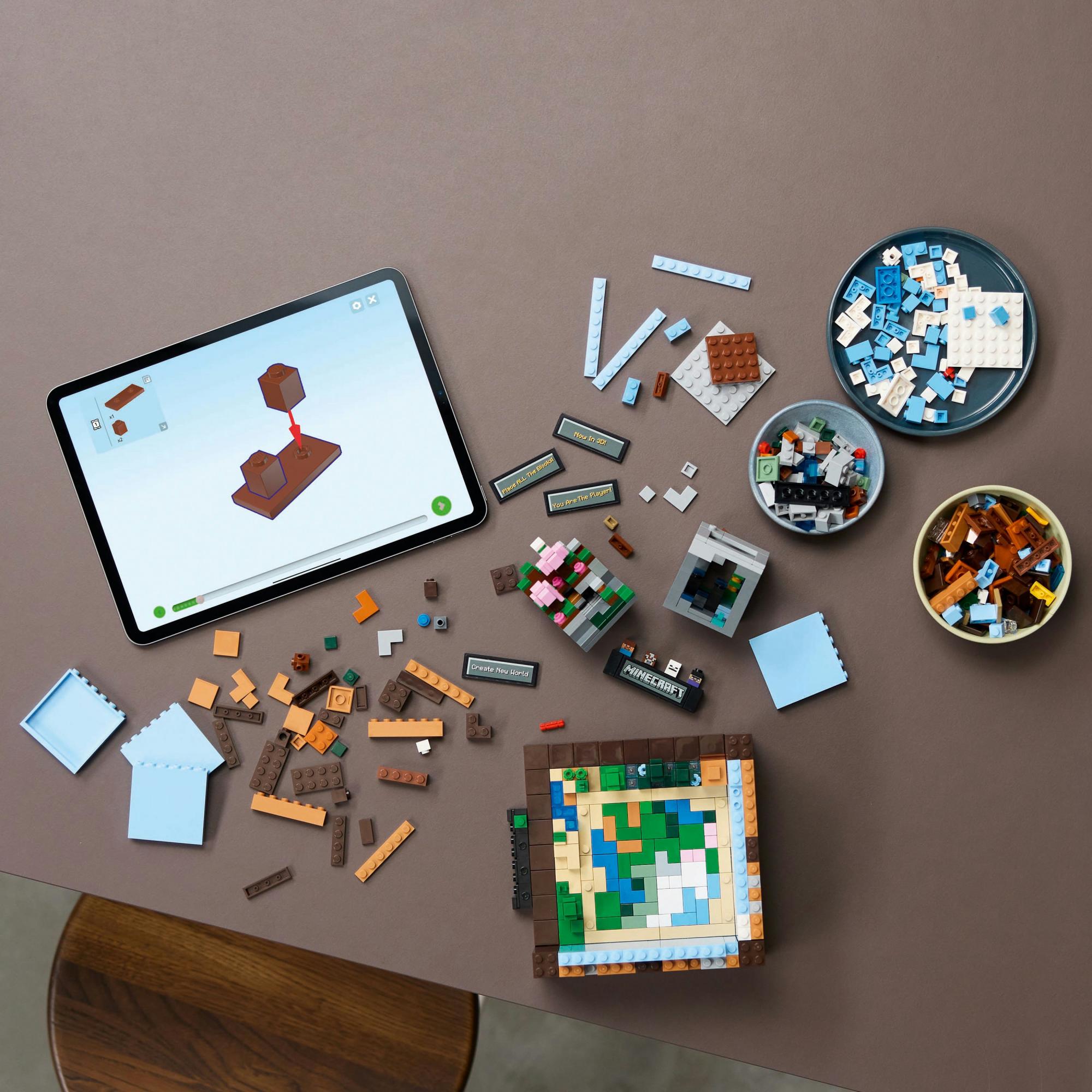 LEGO Minecraft: The Crafting Table (21265)