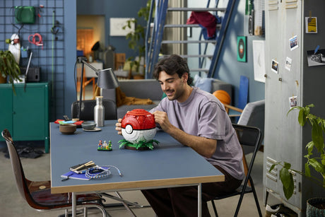 LEGO - Pokémon - Iconic Trainer Moments: Poké Ball (72154) LEGO