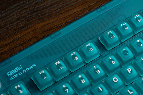 8BitDo Retro 87 Mechanical Keyboard Clear Blue – Navn på tastaturkabinet