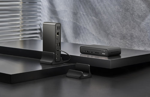 ASUS Triple Display USB-C Dock DC300 – illustreret i brug
