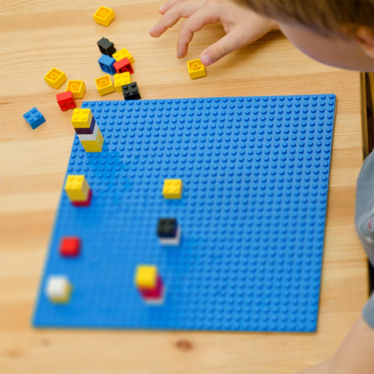 LEGO Classic - Blue Baseplate - 10714 LEGO