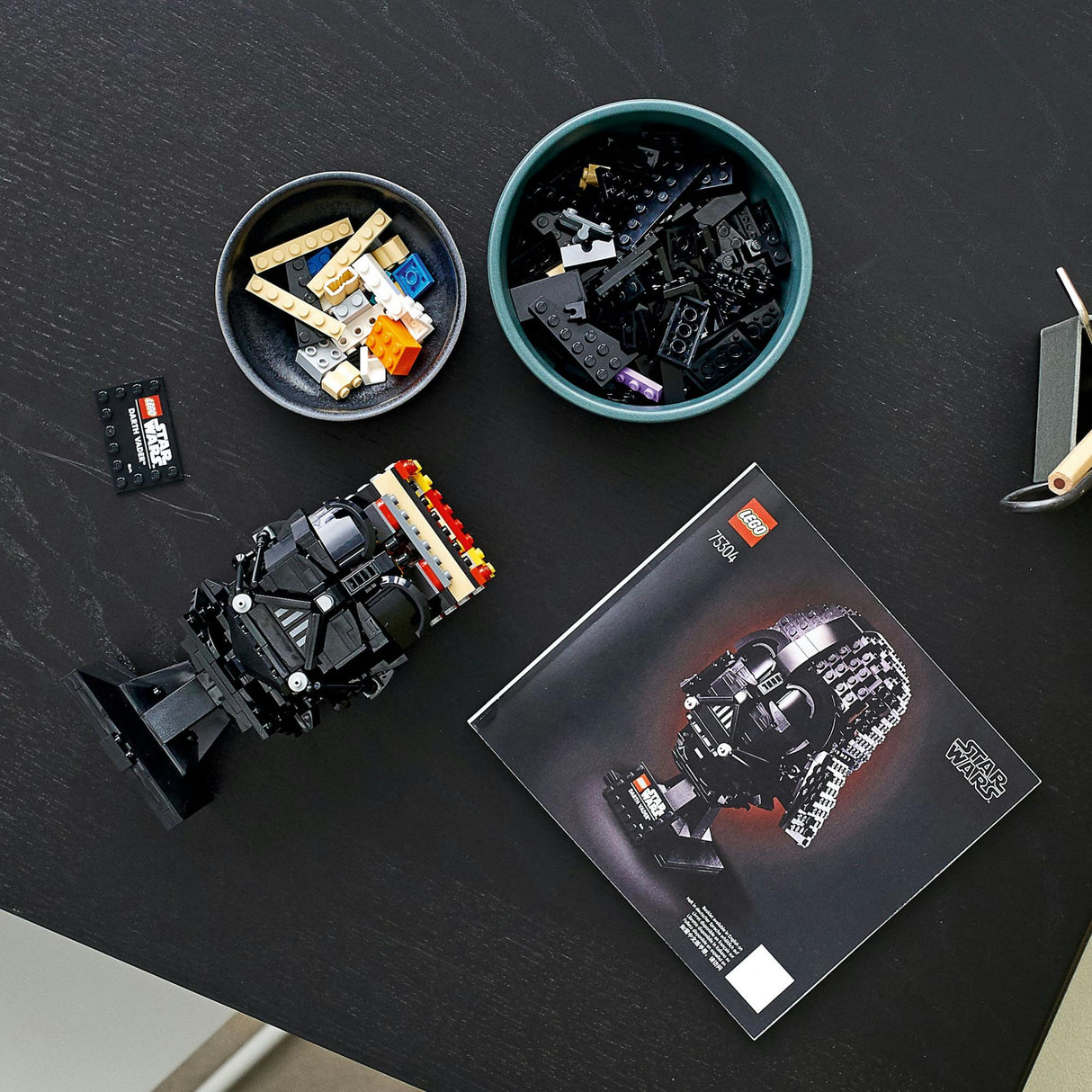 LEGO Star Wars - Darth Vaders Hjälm (75304)