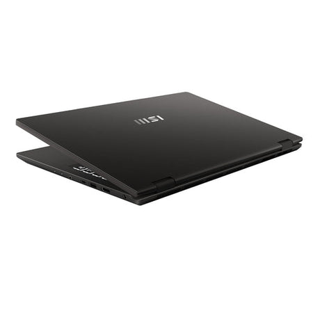 MSI VenturePro 16 A2RWFG-001FR – låg og kabinet set skråt