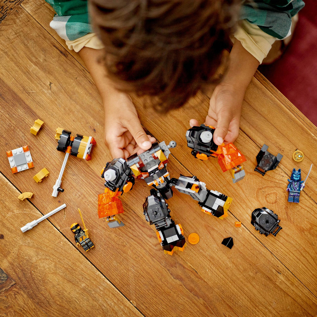 LEGO 71806 Ninjago Cole's Earth Mech LEGO