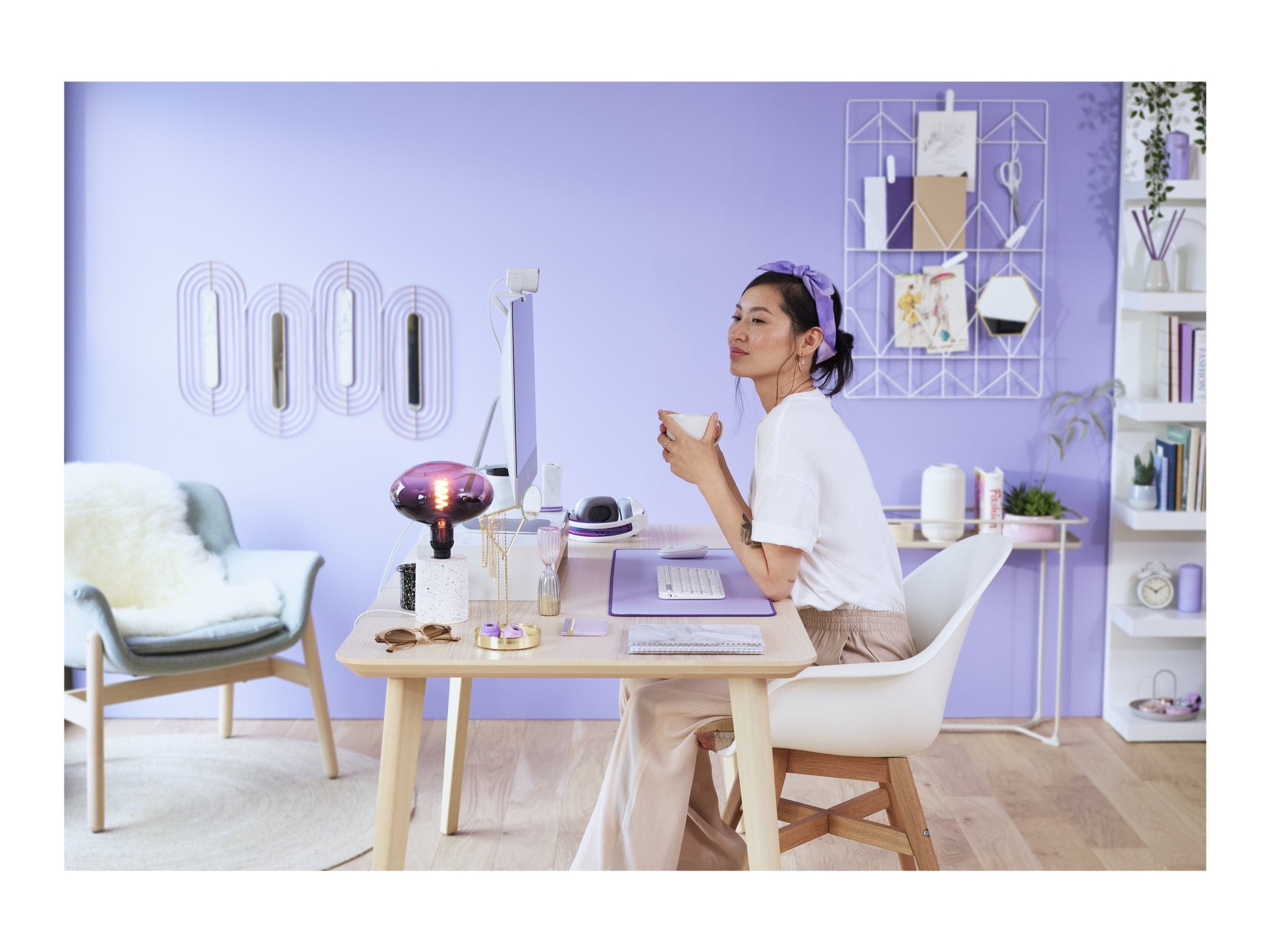 Logitech Desk Mat Studio Series Musmatta - Lavendel