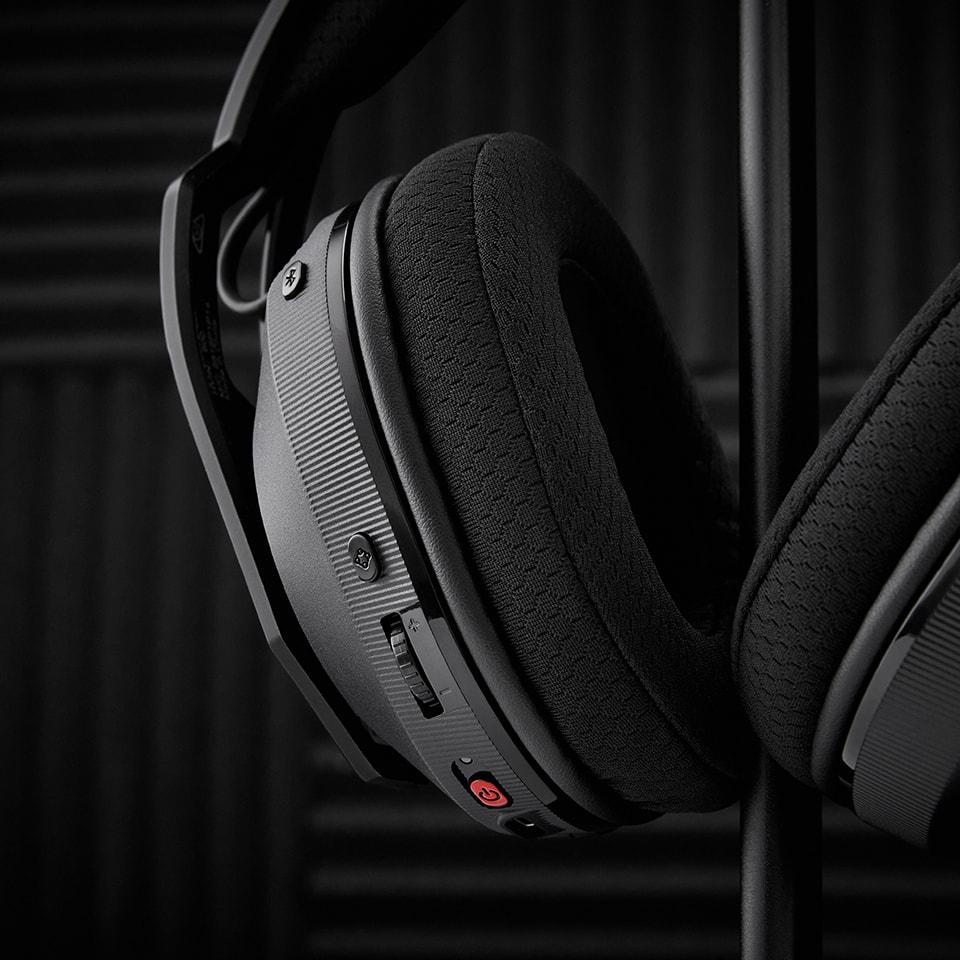 RIG 600 PRO HS Svart