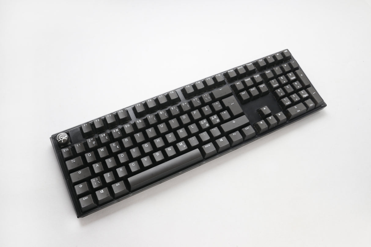 Ducky One 3 - Aura Black Nordic - Fullstorlek - Körsbärsröd - RGB