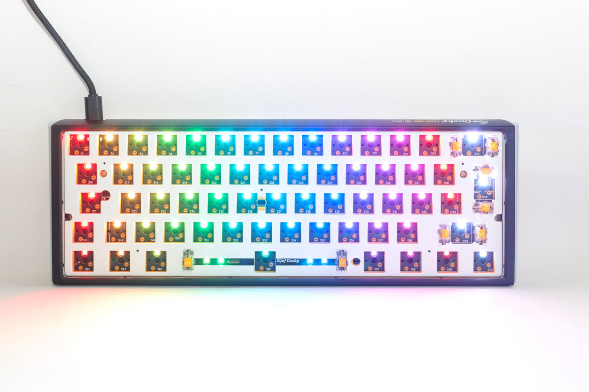 Ducky One 3 - Hot Swap ISO Barebone Black - Mini 60% - RGB - Utan brytare/tangentknappar