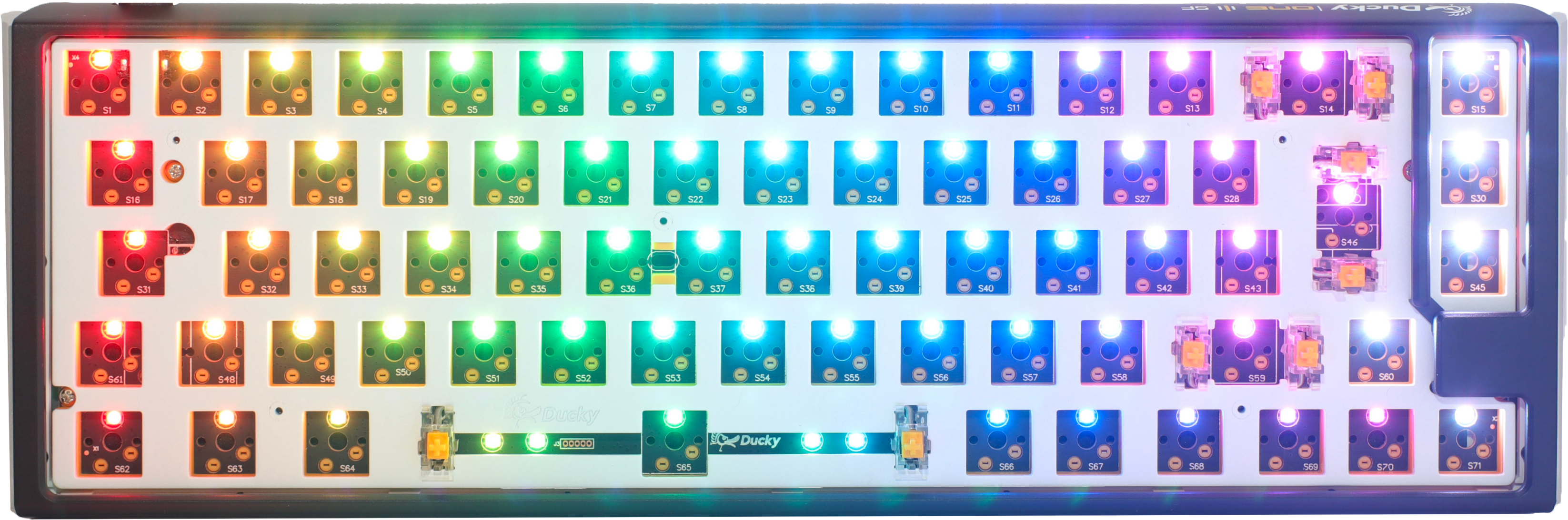 Ducky One 3 - Hot Swap ISO Barebone Black - SF 65% - RGB - Without Switches/keycaps