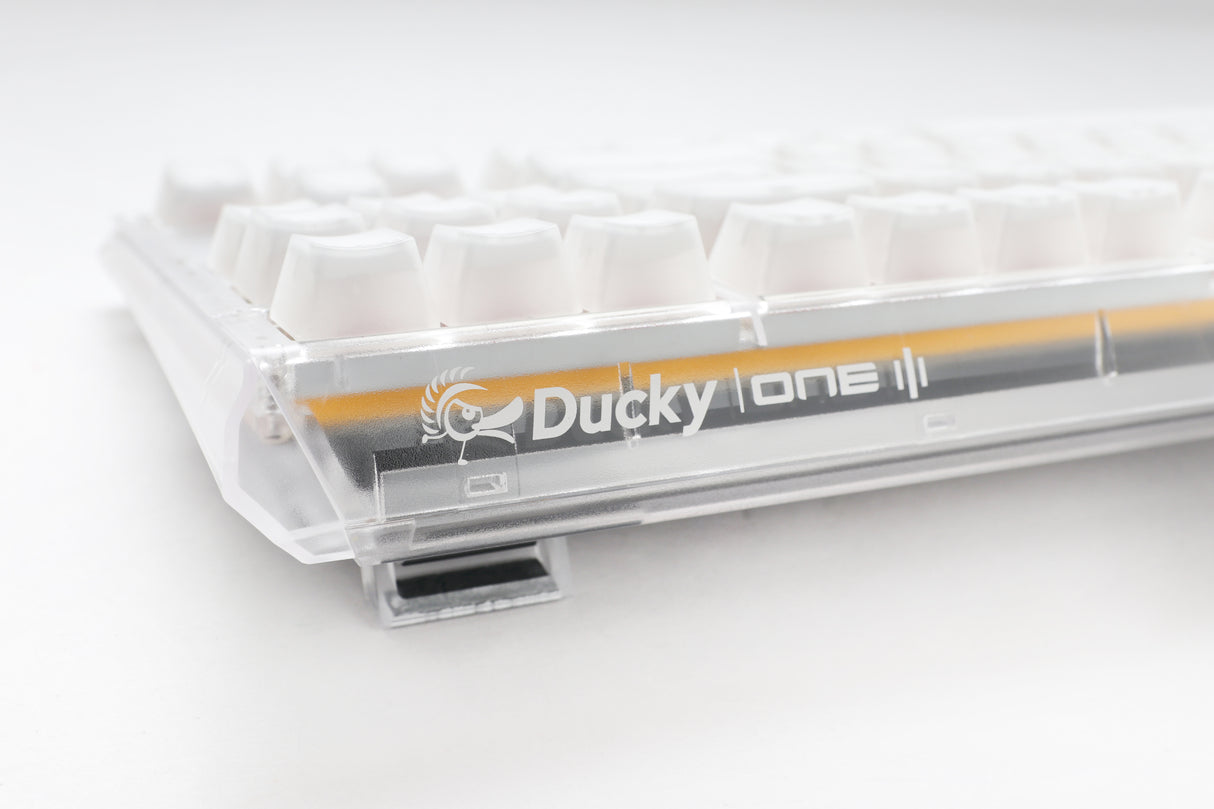 Ducky One 3 - Aura White Nordic - TKL - Körsbärsröd - RGB