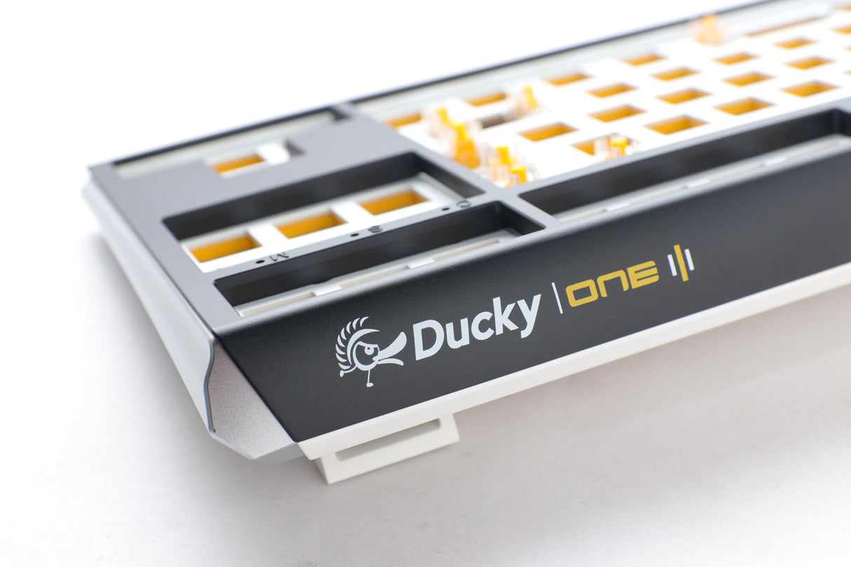 Ducky One 3 - Hot Swap ISO Barebone Black - TKL - RGB - Utan brytare/tangentknappar