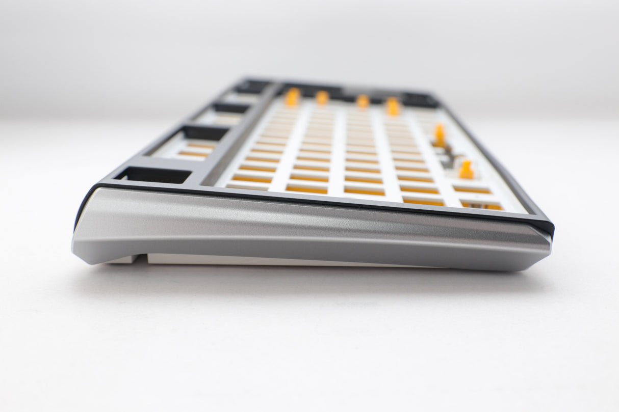 Ducky One 3 - Hot Swap ISO Barebone Black - TKL - RGB - Utan brytare/tangentknappar