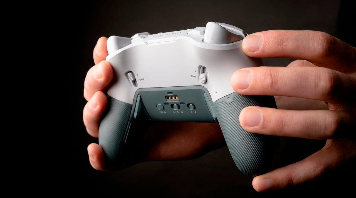 Nacon - Revolution X Unlimited Controller - PC/Xbox (Anniversary Edition)