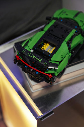 LEGO Technic 42241 – Grøn Bugatti Chiron Pur Sport – produktdetalje eller byggeeksempel 2