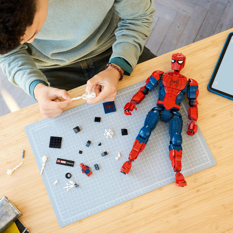 LEGO - Super Heroes - Spider-Man Hero Figure (76346) LEGO