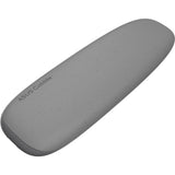 ASUS Cobble – gråt SSD-kabinet set skråt ovenfra