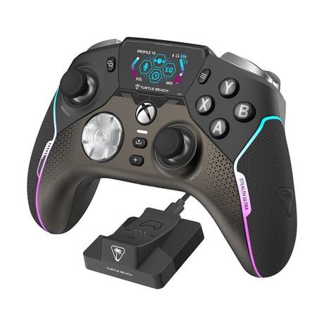 Turtle Beach Stealth Ultra – Xbox/PC-controller med dock – Set skråt ved ladestation