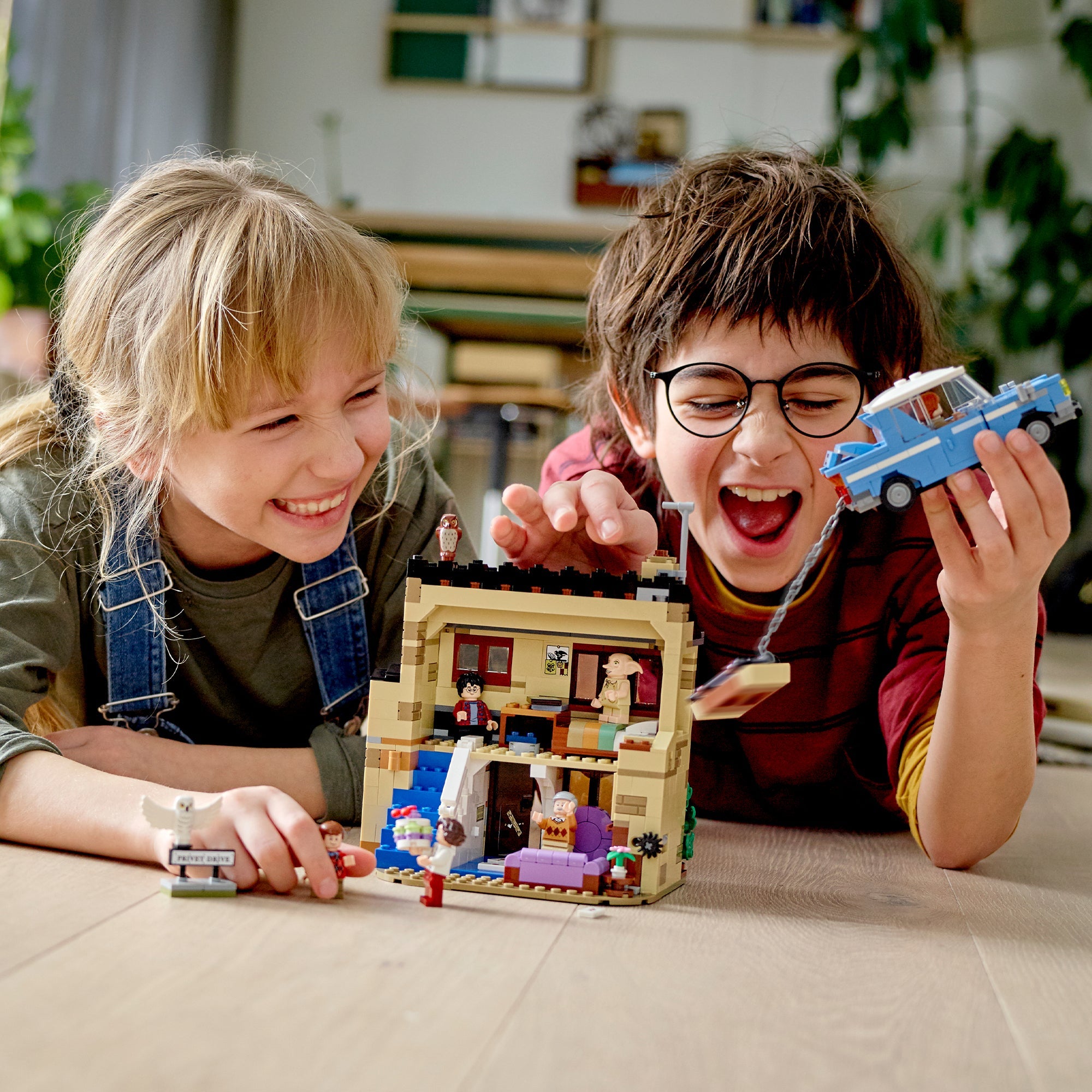 LEGO Harry Potter Private Drive 4 - 75968