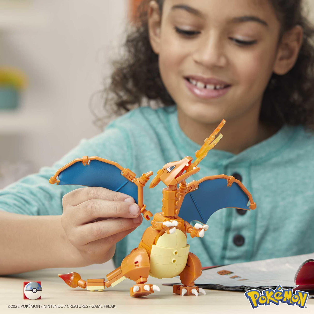 Mega - Pokémon Build & Show - Charizard (GWY77) Pokémon
