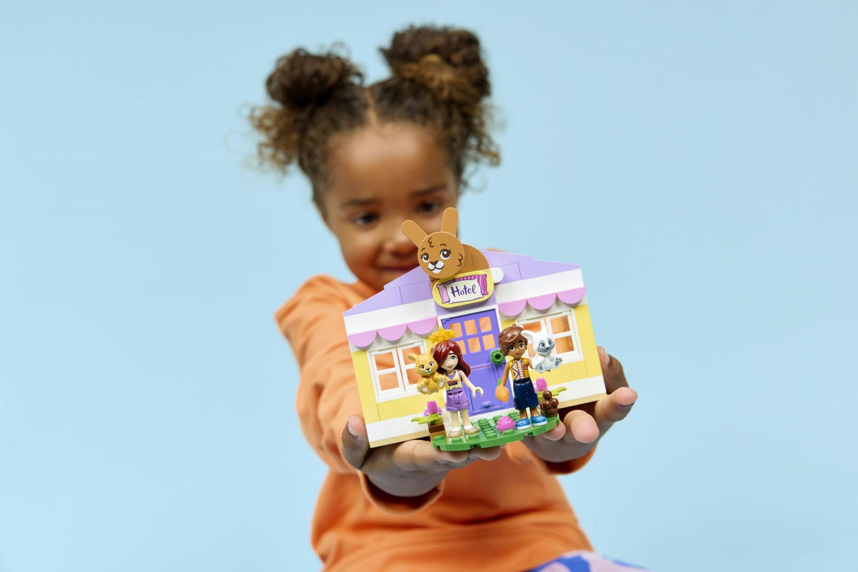 LEGO - LEGO Friends - Heartlake City Bunny Hotel (42679) LEGO