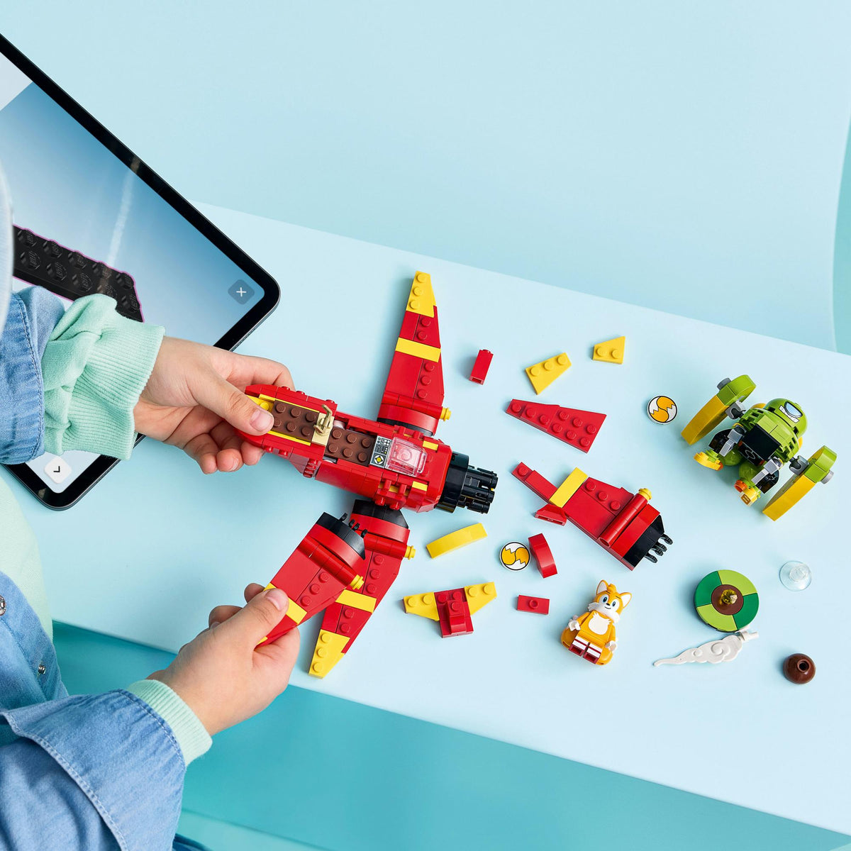 LEGO - Sonic - Tails' Tornado-1 (77119) LEGO