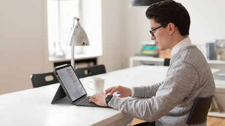 Logitech - Combo Touch Keyboard - For iPad Air ( Nordic Layout )