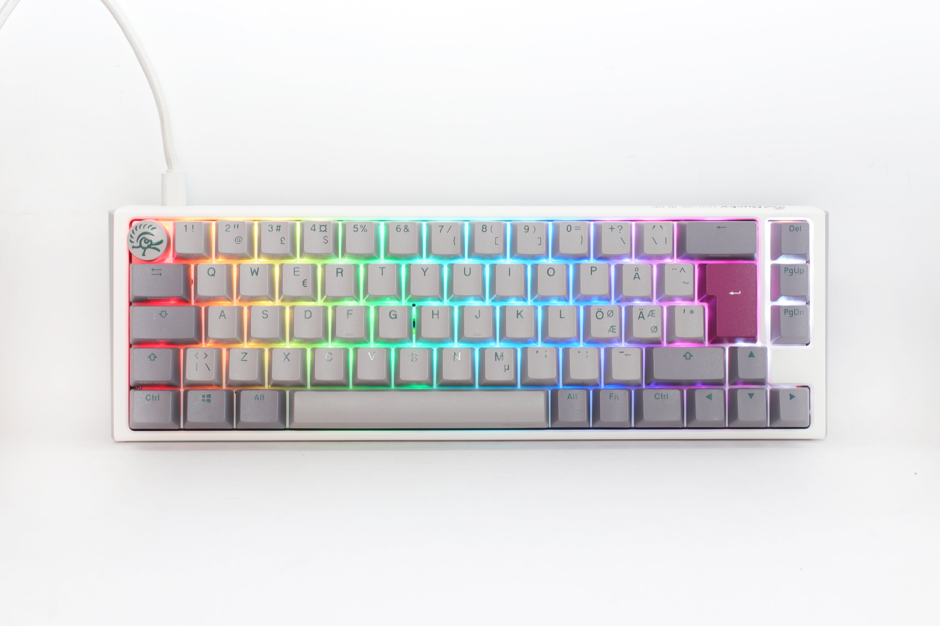 Ducky One 3 - Mist Nordic - SF 65% - Cherry Silent Red - RGB