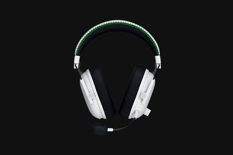 Razer BlackShark V3 Pro – Xbox – Trådløst headset – Hvid – headset med ørekopper vendt indad