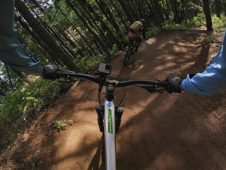 GoPro - Handlebar / Seatpost / Pole Mount GoPro