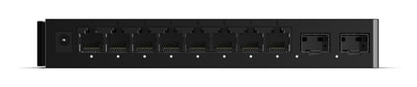 ASUS ProArt PQG-U1080 – otte RJ45-porte og to SFP+-porte set forfra