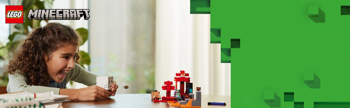 LEGO Minecraft - The Nether Portal Ambush