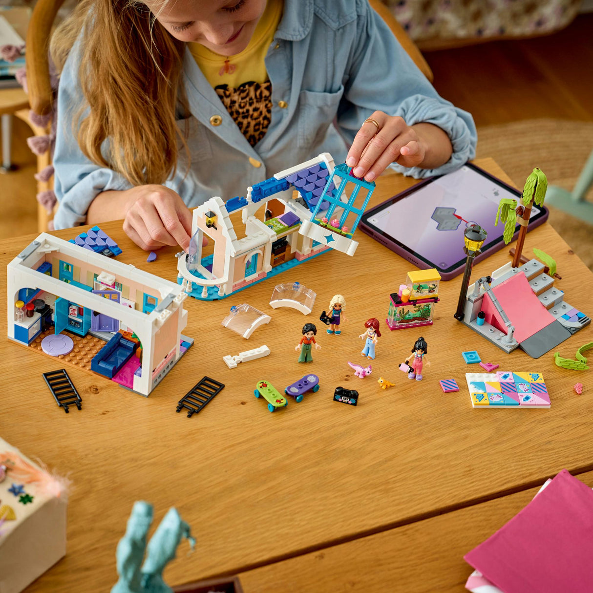 LEGO - LEGO Friends - Liann's Family House (42687) LEGO
