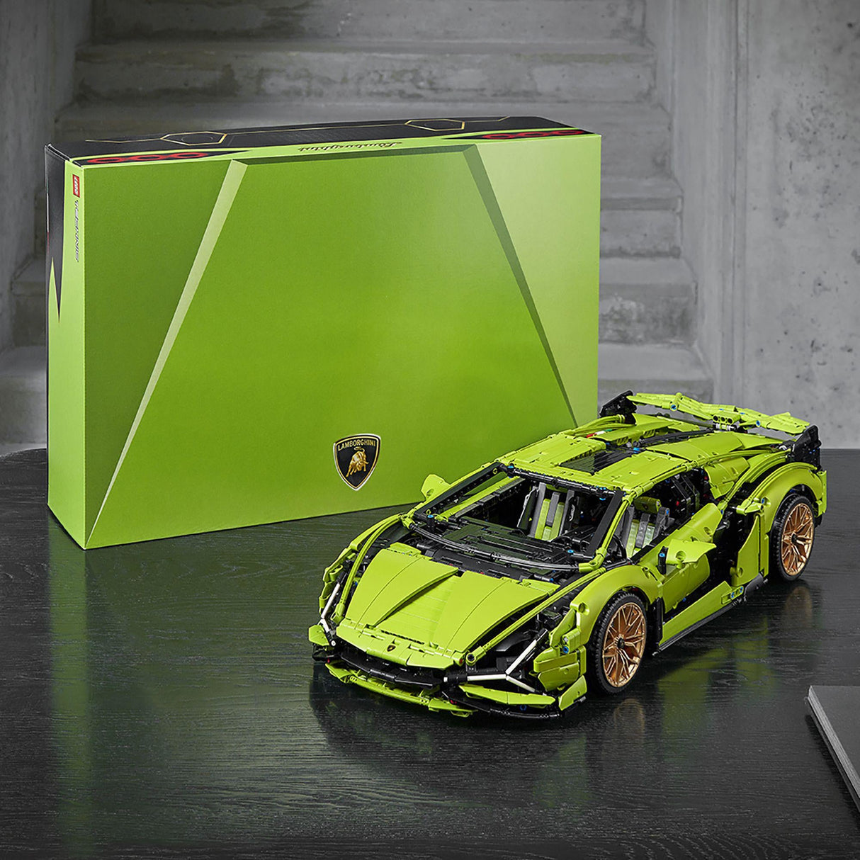 LEGO Technic Lamborghini Sian - 42115
