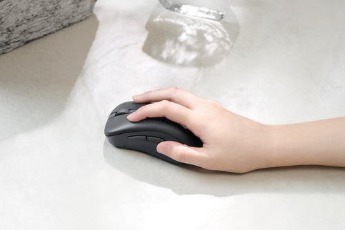 ASUS Wireless Mouse MD102 – illustreret i brug