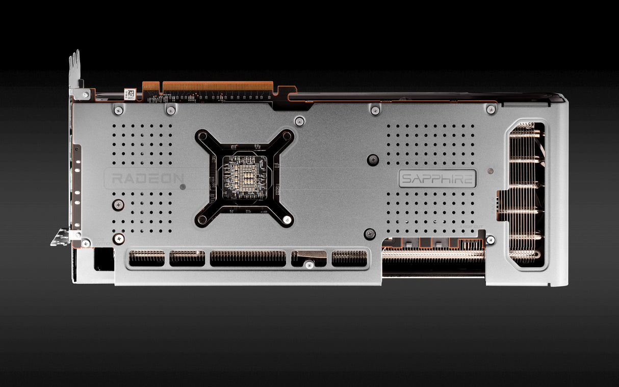 Sapphire NITRO+ Radeon RX 7700 XT 12GB