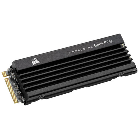 Corsair MP600 PRO LPX – 2 TB PCIe 4.0 NVMe SSD med køleprofil – set skråt fra siden