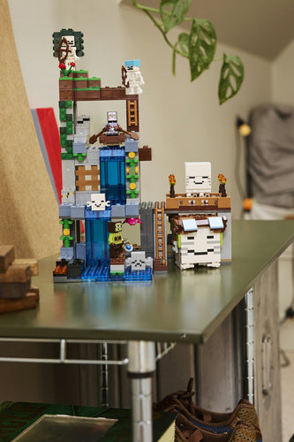LEGO - Minecraft - Ghast Station (21597) Lego