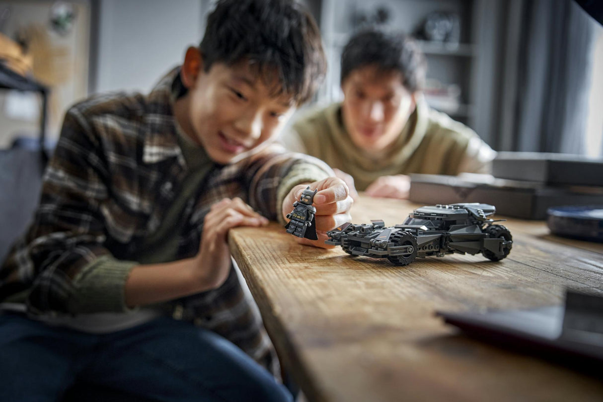 LEGO - Super Heroes - Batman v Superman™ Batmobile™ (76331) LEGO