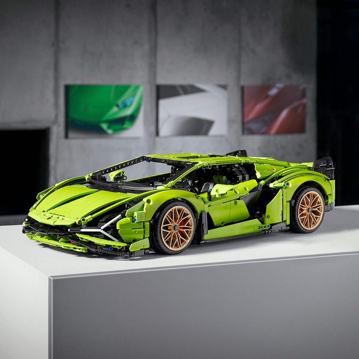 LEGO Technic Lamborghini Sian - 42115