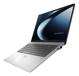 ASUS ExpertBook P1 PM1503CDA-S70264X – set skråt forfra (vinkel 2); tastaturlayout illustrativt