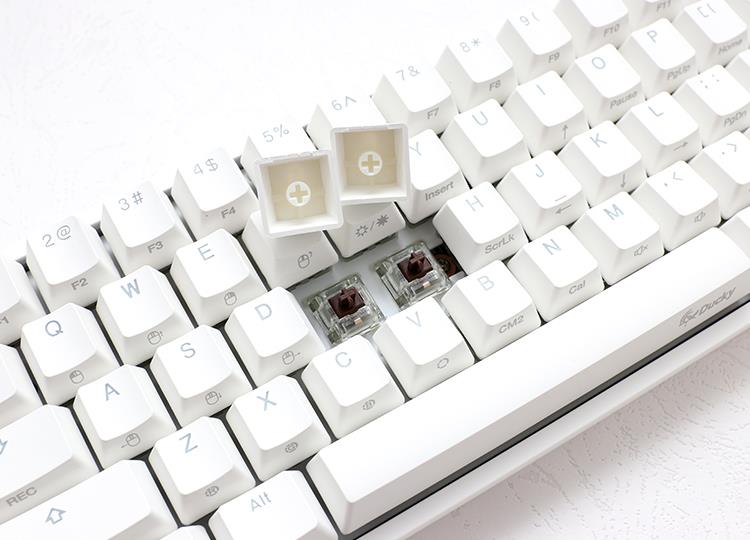 Ducky - One 2 Mini White 2020 Cherry Black RGB