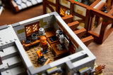 LEGO Ideas 21325 – Middelaldersmedje – køkkenet under det aftagelige tag
