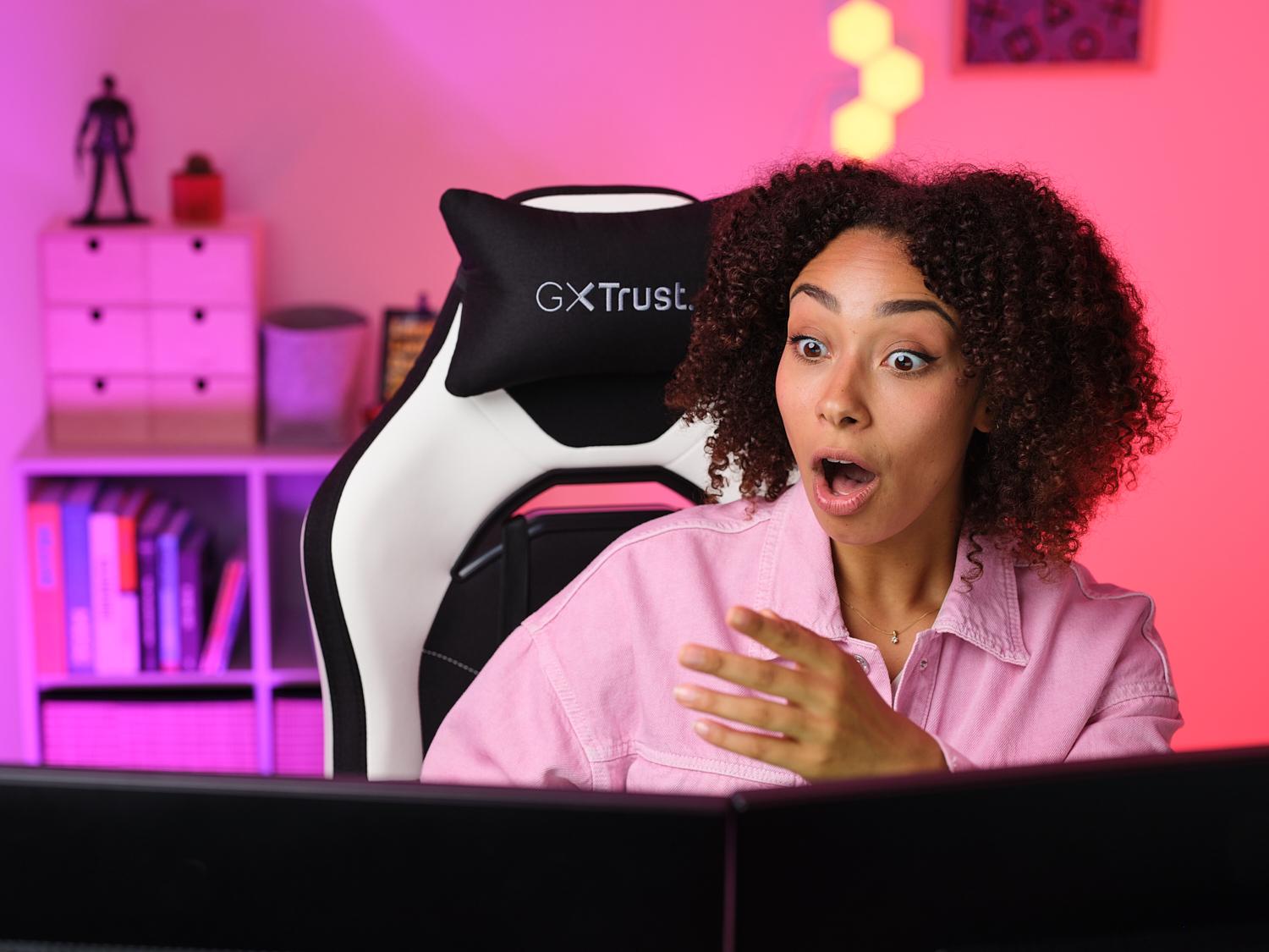TRUST GXT714W RUYA GAMING CHAIR - VIT