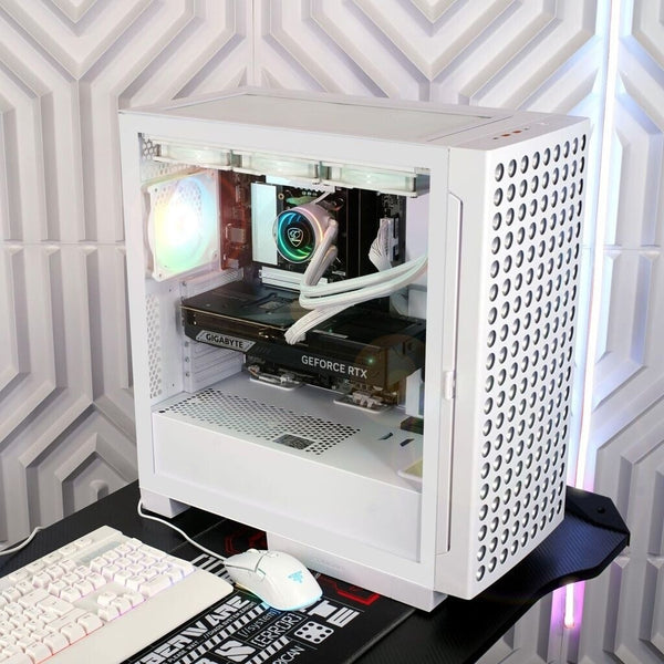 Hyrican COUGAR AIRFACE ECO WT 7548 – 64 GB RAM / 2 TB SSD / RTX 5080