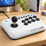 HORI Fighting Stick Mini – PS5, PS4 og PC – hvid – stemningsbillede