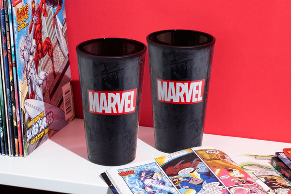 MARVEL-LOGOTYGGLAS