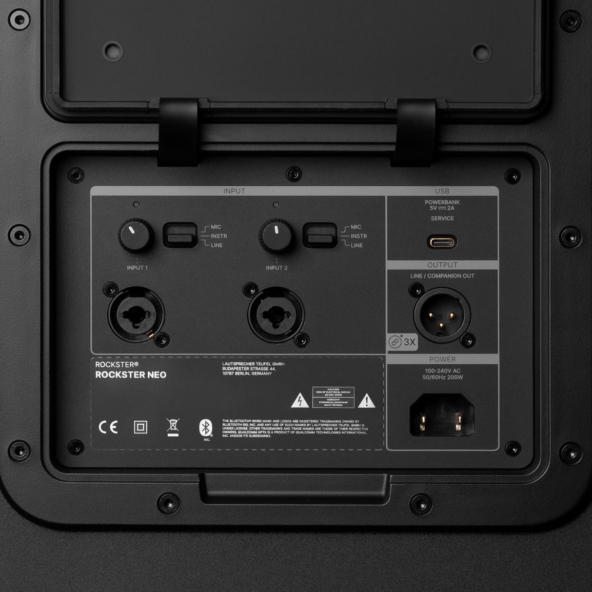 Teufel ROCKSTER NEO trådlös Bluetooth-högtalare svart röd