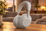 Sony WH-1000XM6 – trådløse hovedtelefoner med støjreduktion – grå – stemningsbillede